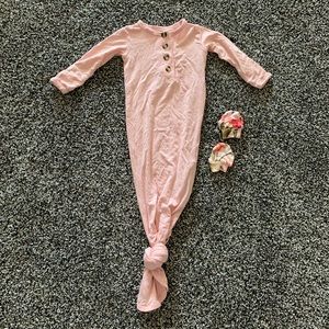 Lou Lou and Company knotted gown and swaddle blanket